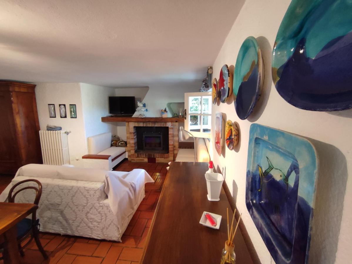 Independent Apartment With A Fabulous Patio - Casa Penny Cisano sul Neva Exterior photo